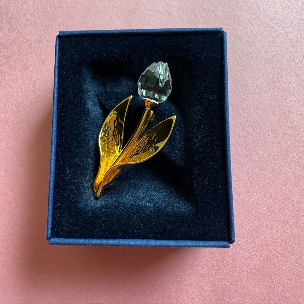 Swarovski Elegant Gold and Crystal Flower Brooch